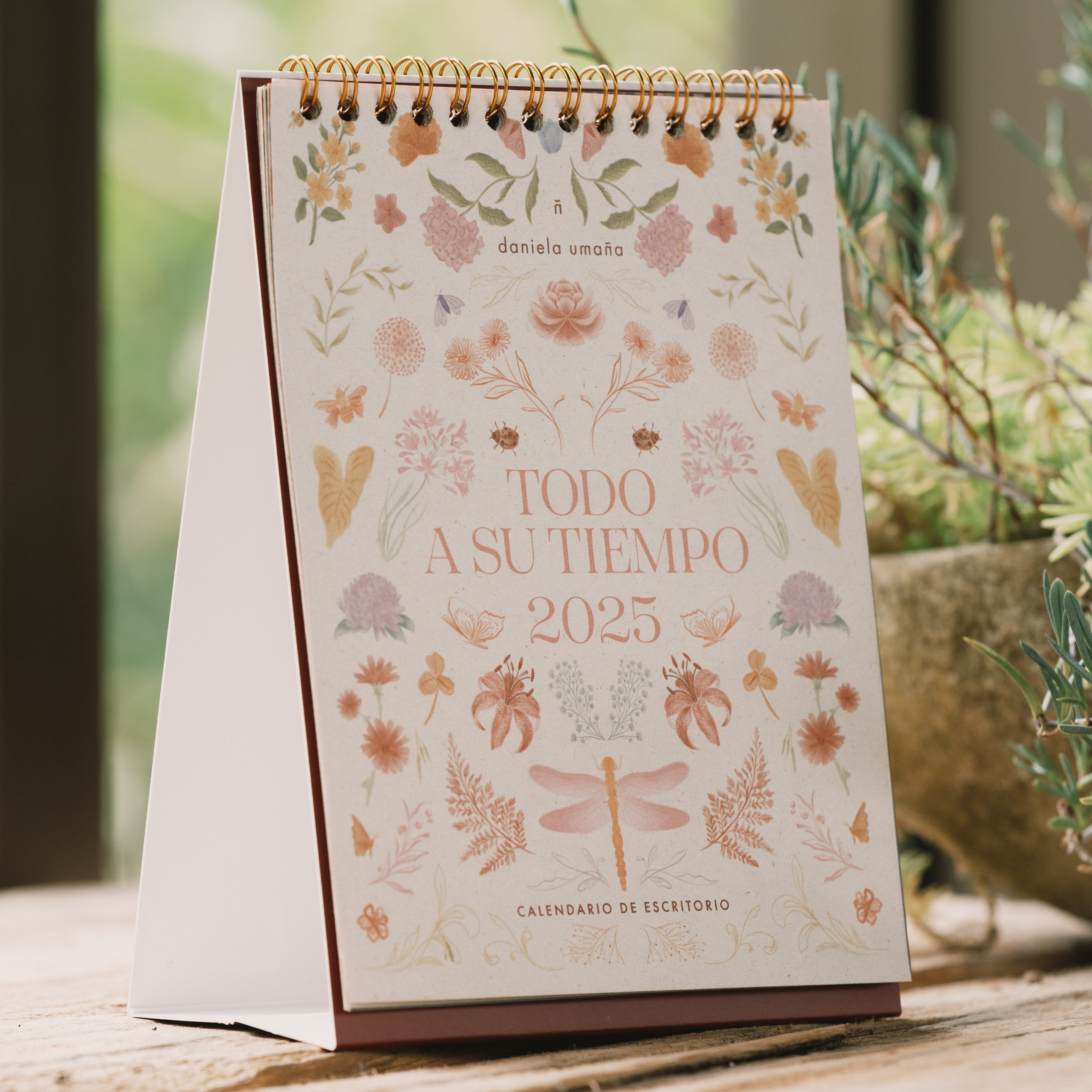 2025 CALENDARIOS Y AGENDAS